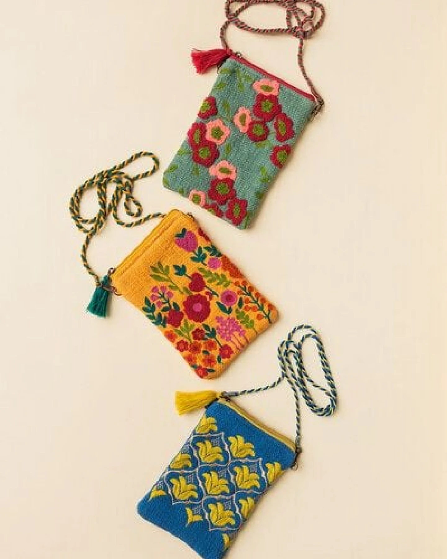 TRANQUILLO Umhängetasche in floralen Designs 20 x 14 cm – Ansicht 2