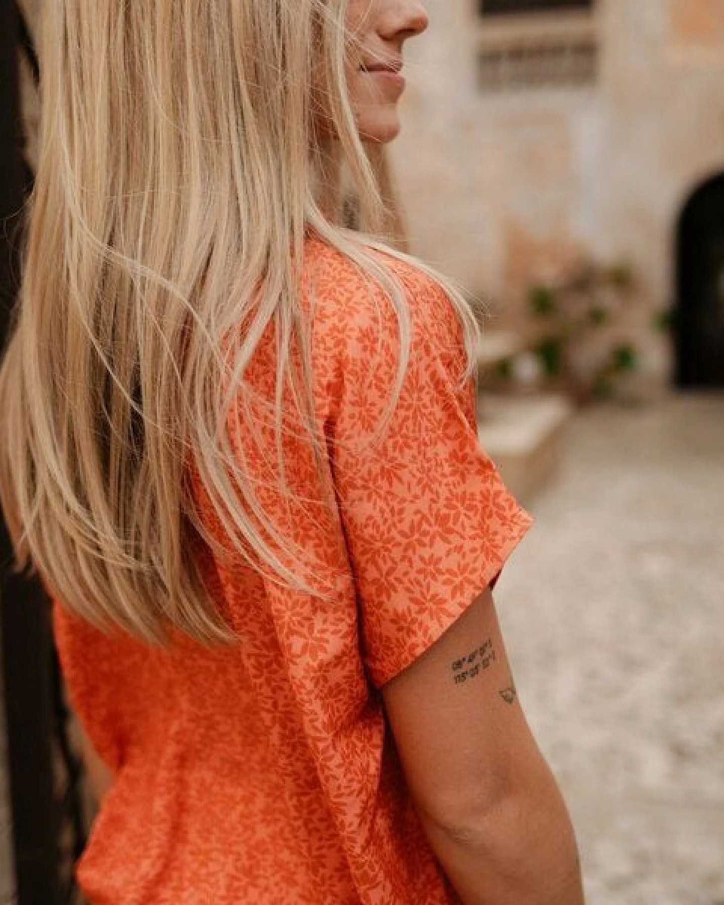 NORDLICHT Bluse Emmi mit Blumenmuster aus 100% Ecovero – Ansicht 3