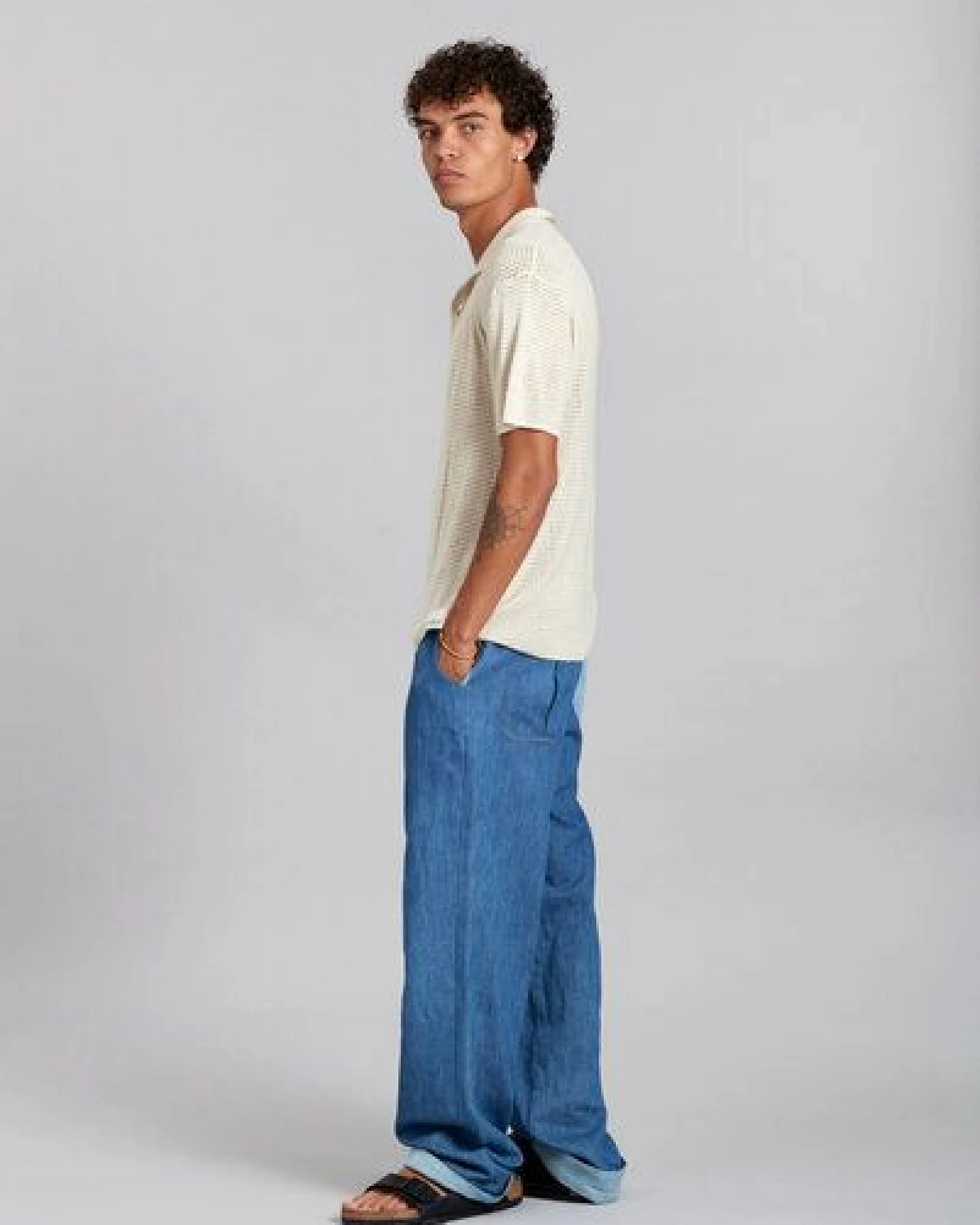 Komodo Leinen Hose in Jeans Optik Modell: Joshua – Ansicht 3
