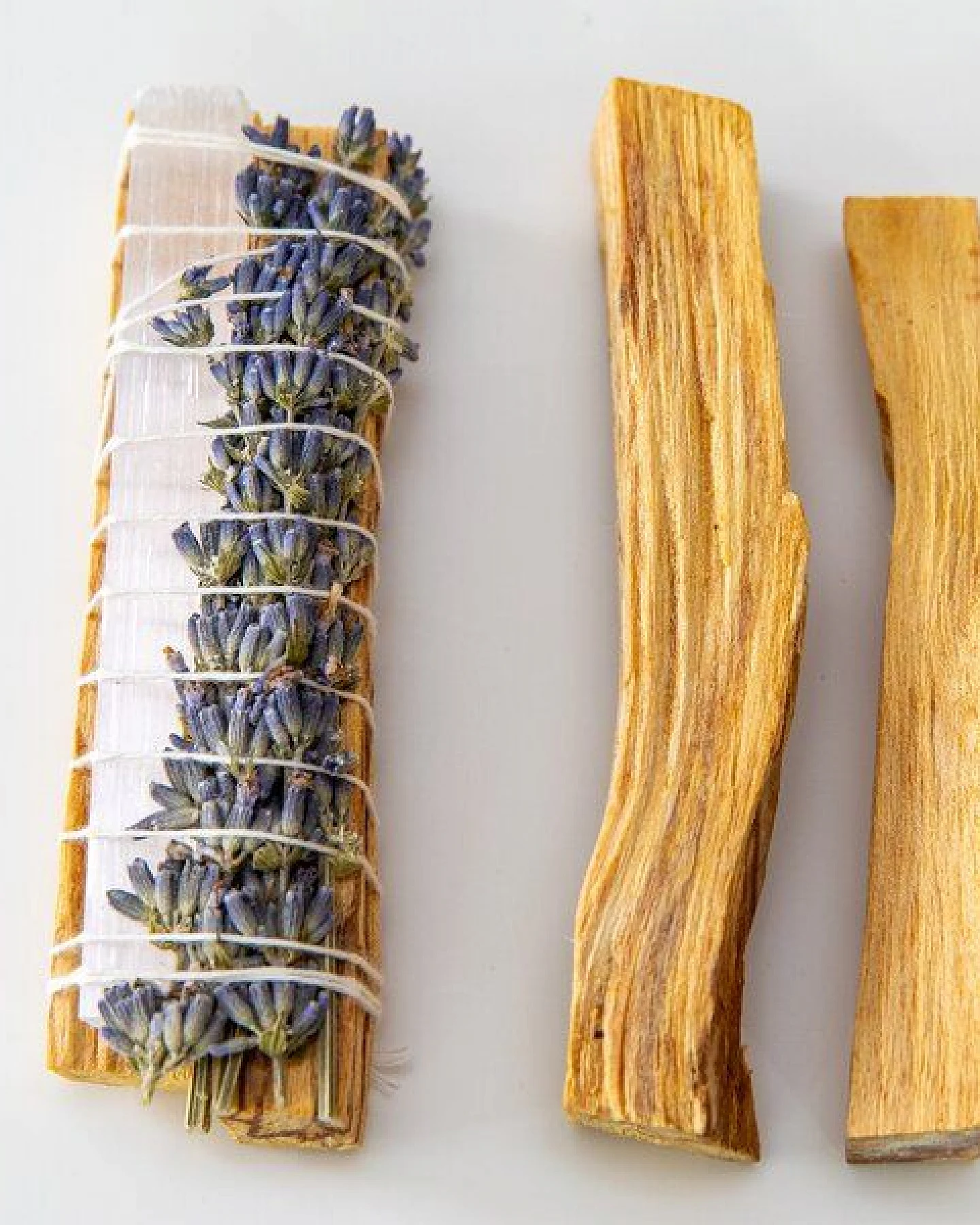 Divasya Palo Santo "Starter Kit" für energetische Räucherrituale – Ansicht 2