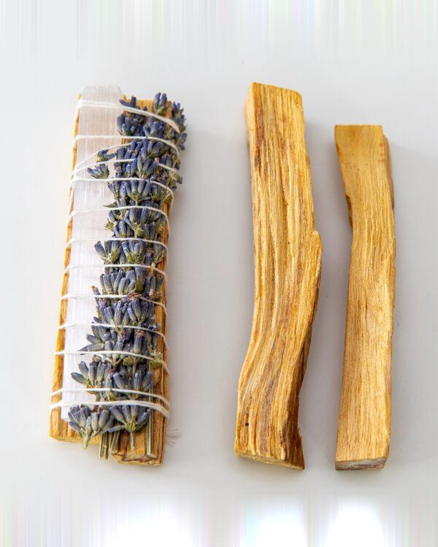 Divasya Palo Santo "Starter Kit" für energetische Räucherrituale – Ansicht 2