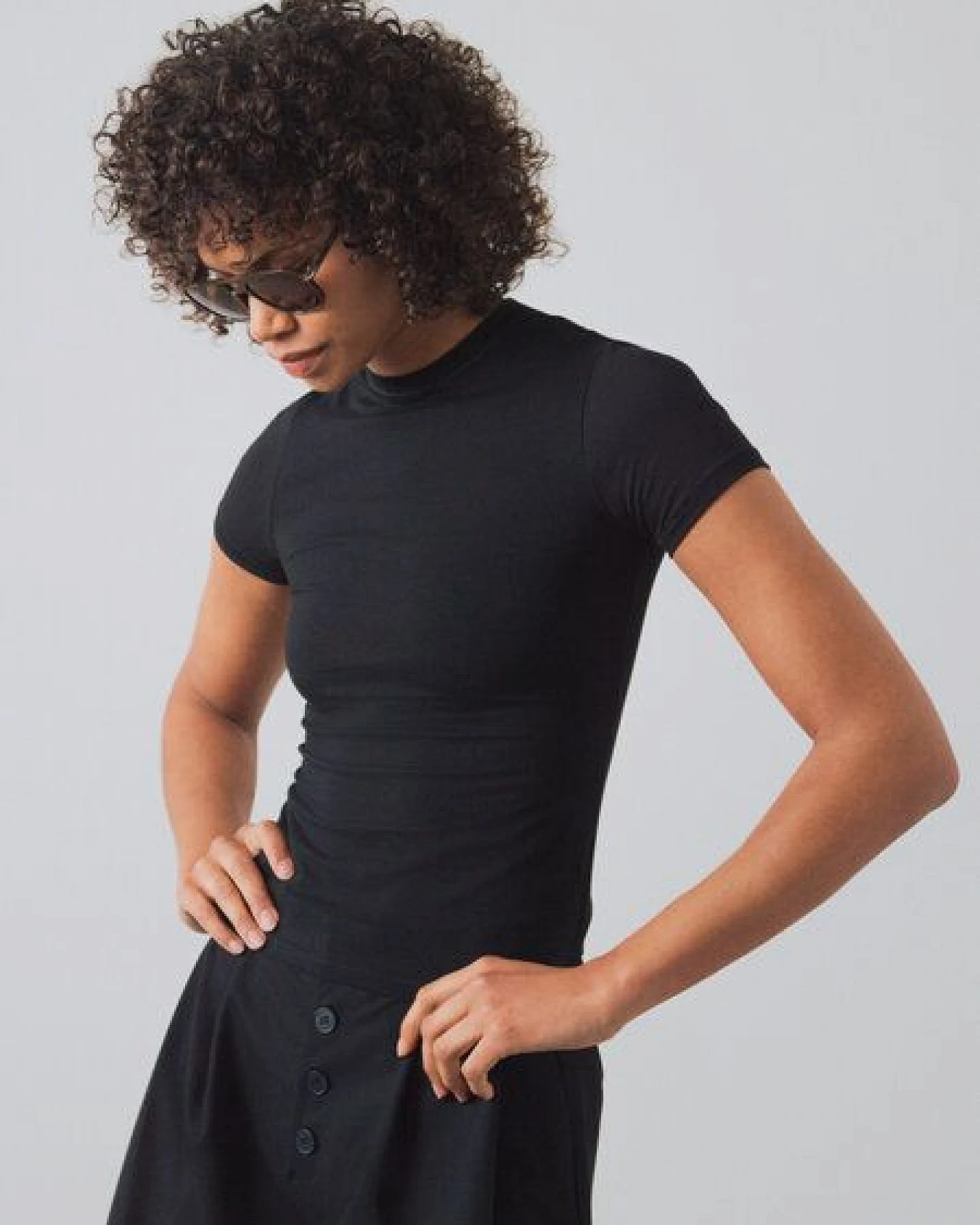 Honest Basics Damen Slim Fit T-Shirt aus Bio- und recycelter Baumwolle – Ansicht 3