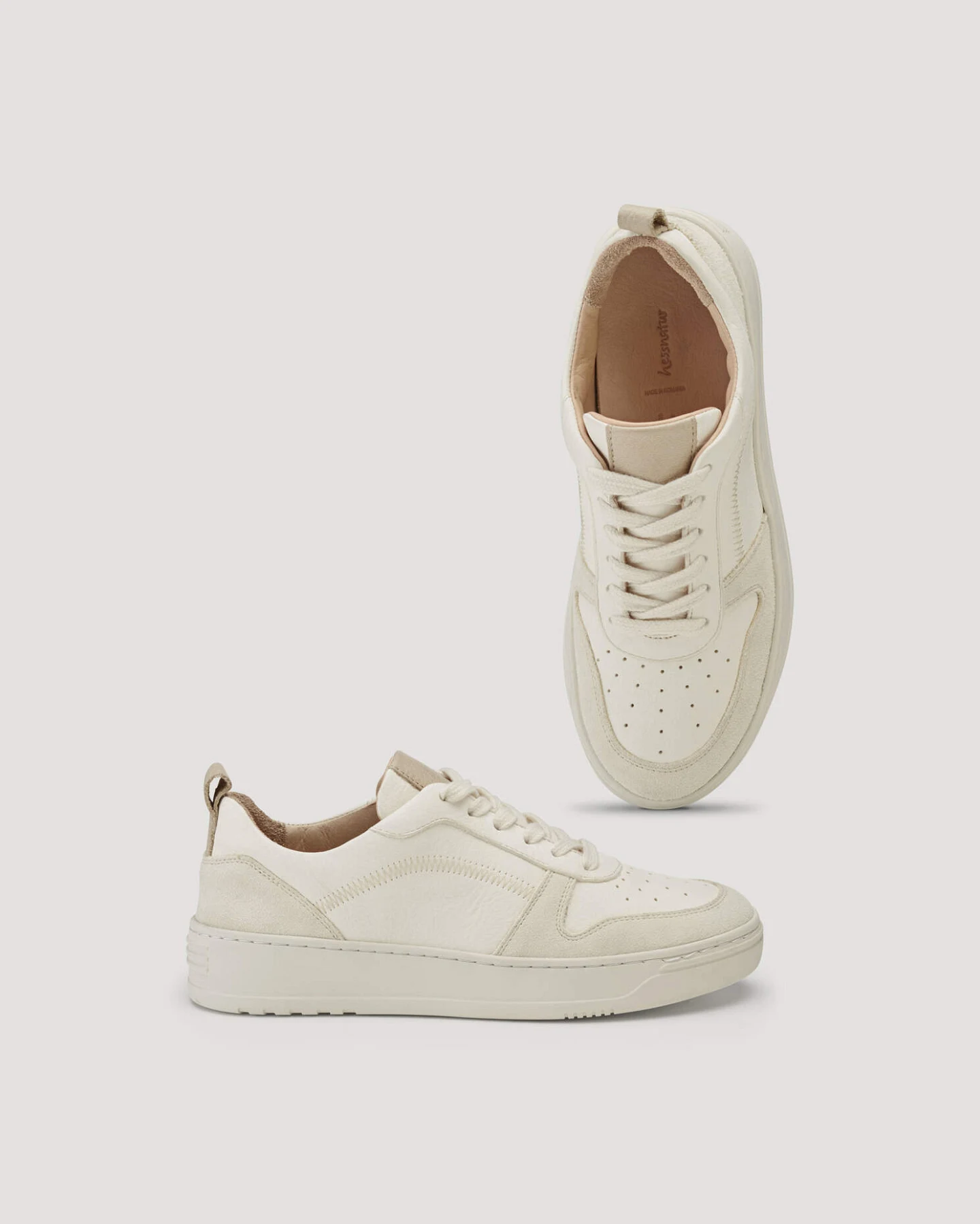 hessnatur Damen Court Sneaker aus Nappaleder - weiß - Größe 37 – Ansicht 3