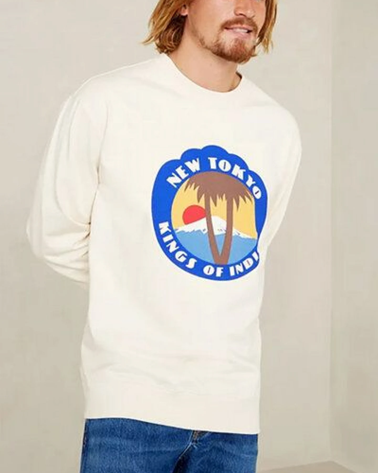 Kings Of Indigo Herren Sweatshirt NEIL aus Biobaumwolle mit FUJI Print Ecru – Ansicht 3