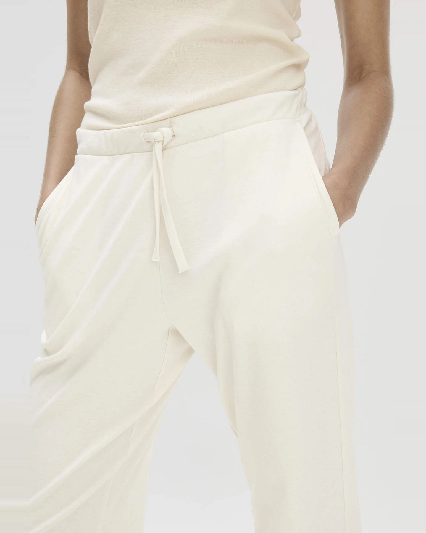hessnatur Damen Schlafhose PURE NATURE aus Bio-Baumwolle - natur - Größe 38 – Ansicht 2