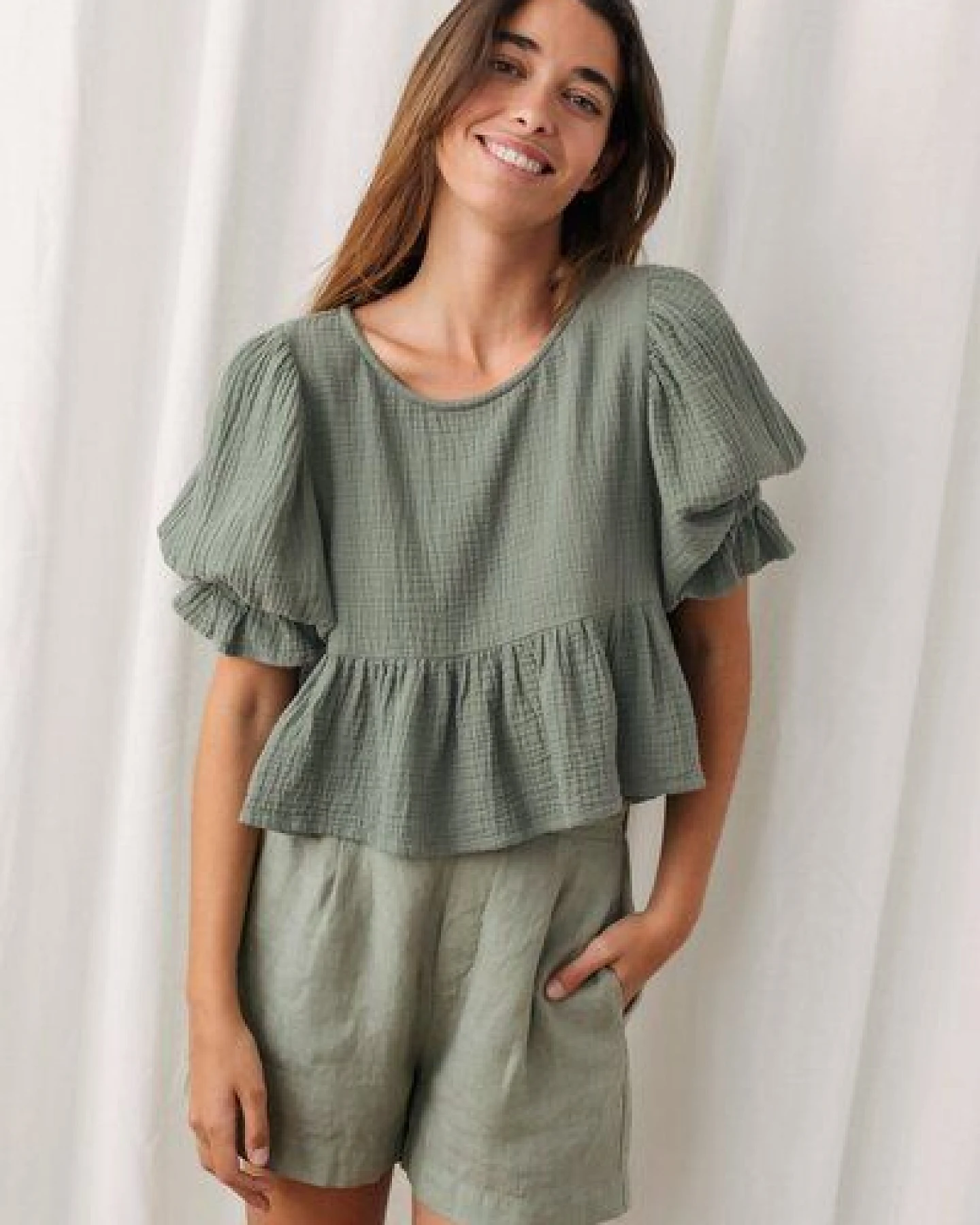 TWOTHIRDS Shirt Vegan "Vasilyevsky" aus 100% Bio Baumwolle – Ansicht 4