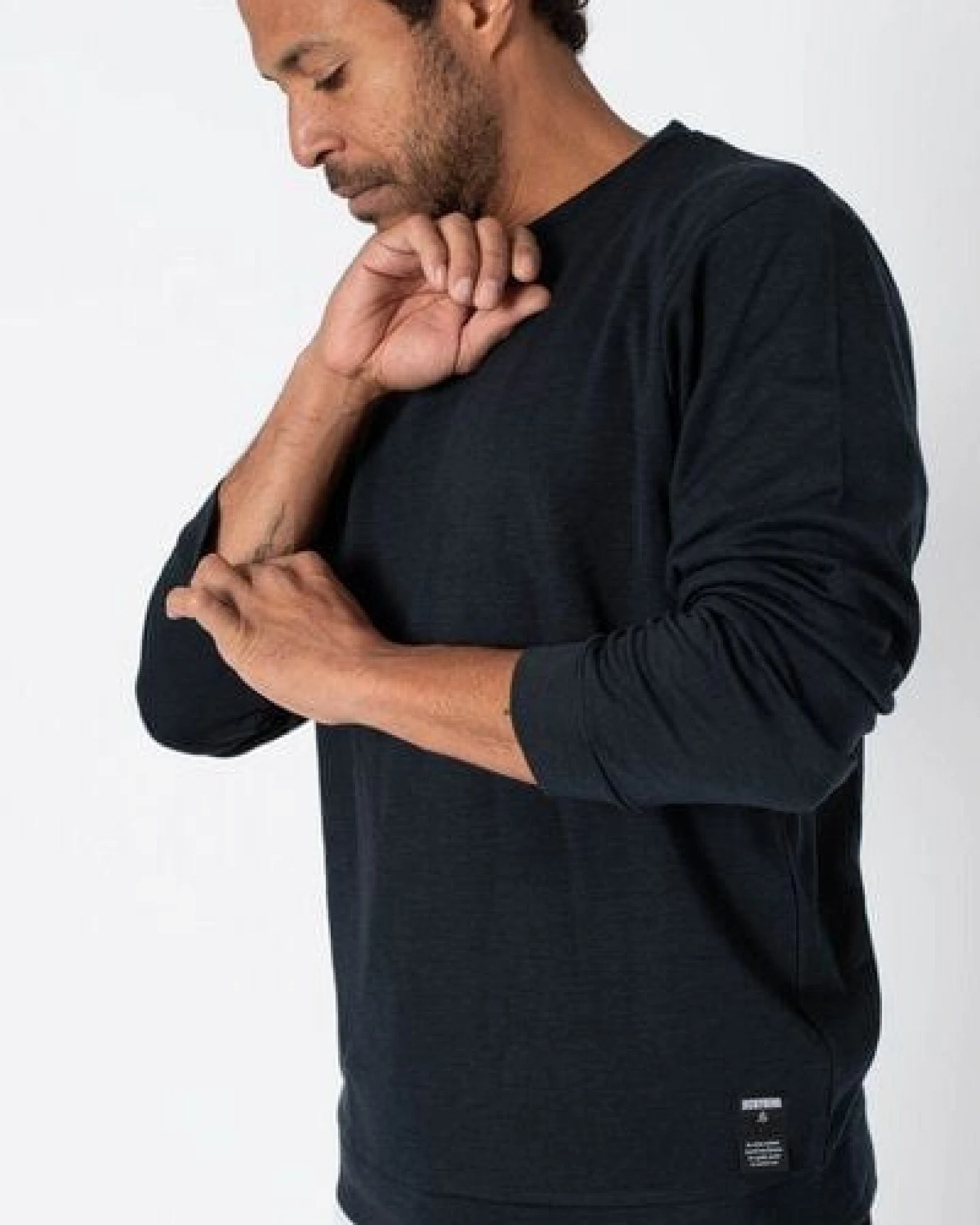 JECKYBENG The MERINO SWEATER - Unisex Pullover aus 100% Merinowolle – Ansicht 3
