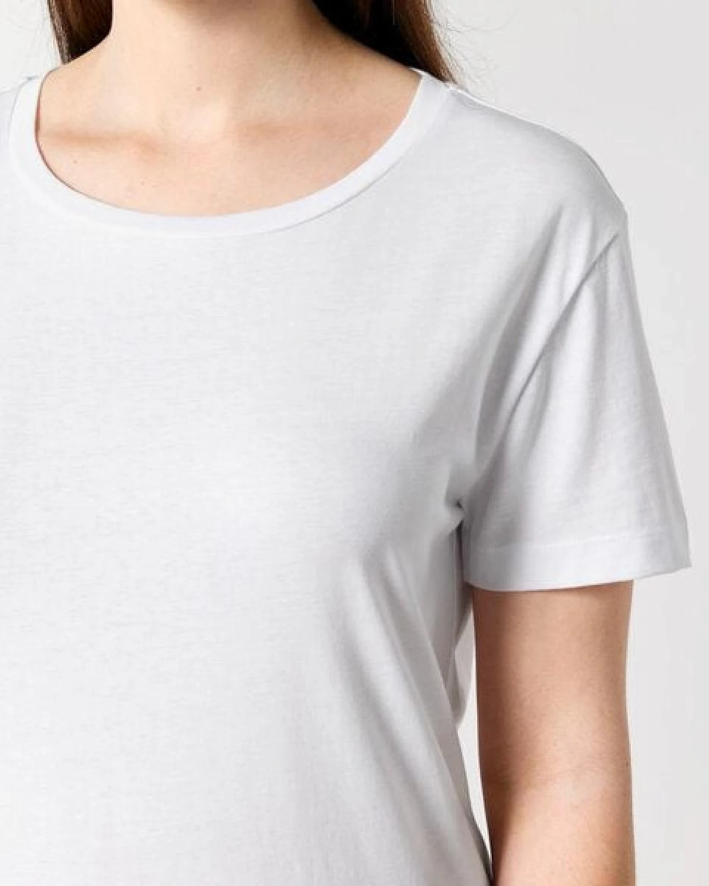FAIRTICKEN BASICS Damen Basic Rundhals T-Shirt aus 100% Bio-Baumwolle – Ansicht 3