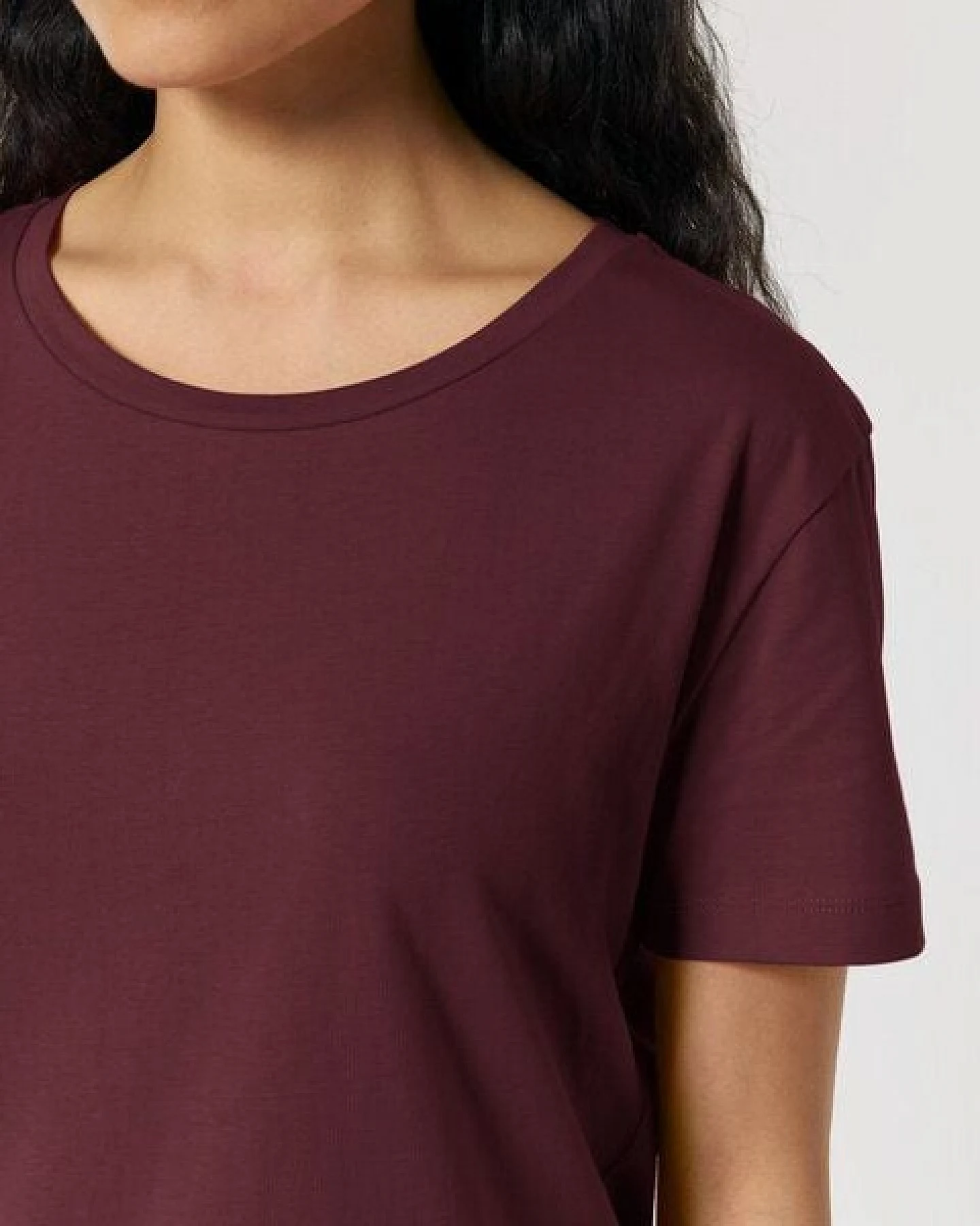 FAIRTICKEN BASICS Damen Basic Rundhals T-Shirt aus 100% Bio-Baumwolle – Ansicht 3
