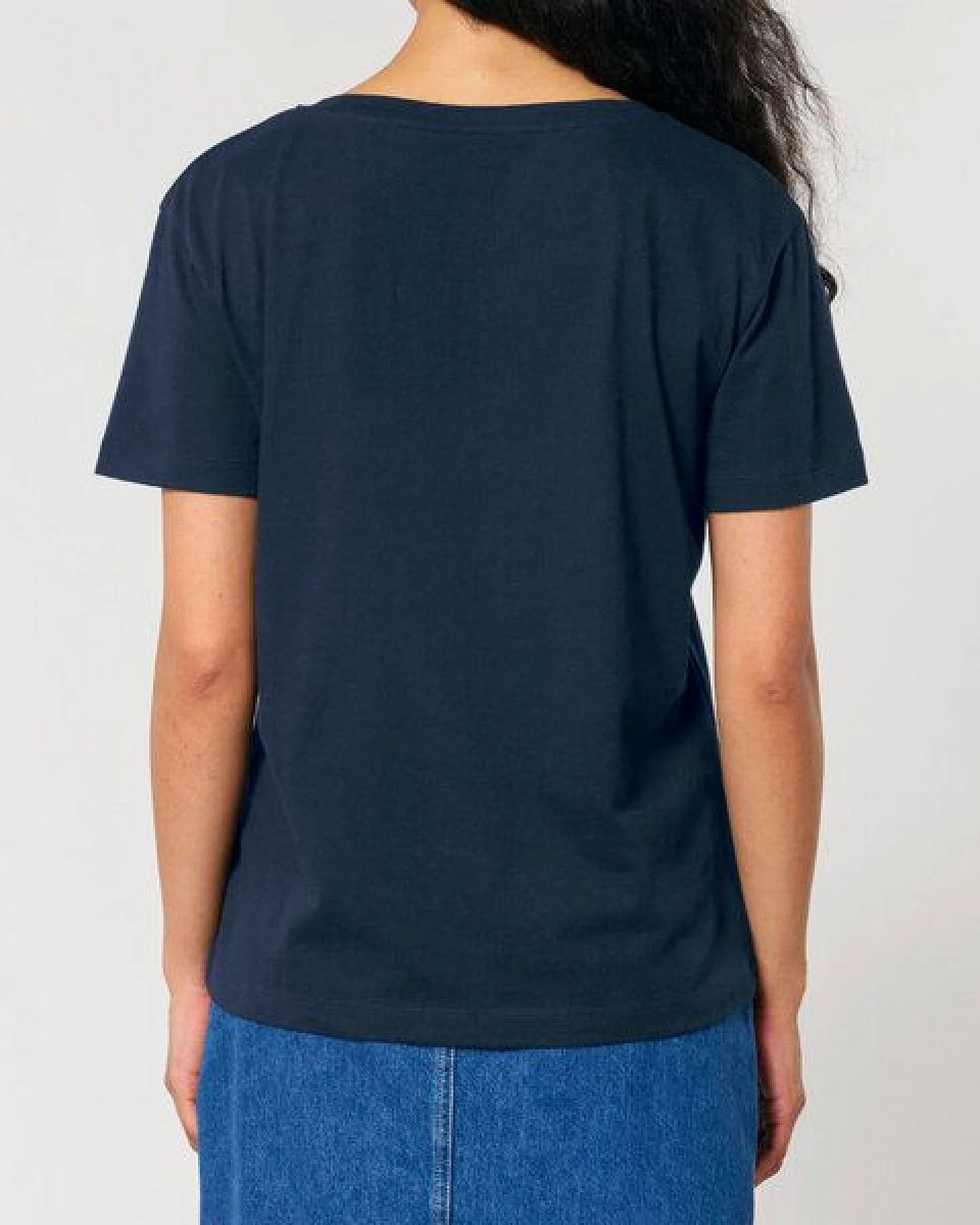 FAIRTICKEN BASICS Damen Basic Rundhals T-Shirt aus 100% Bio-Baumwolle – Ansicht 2