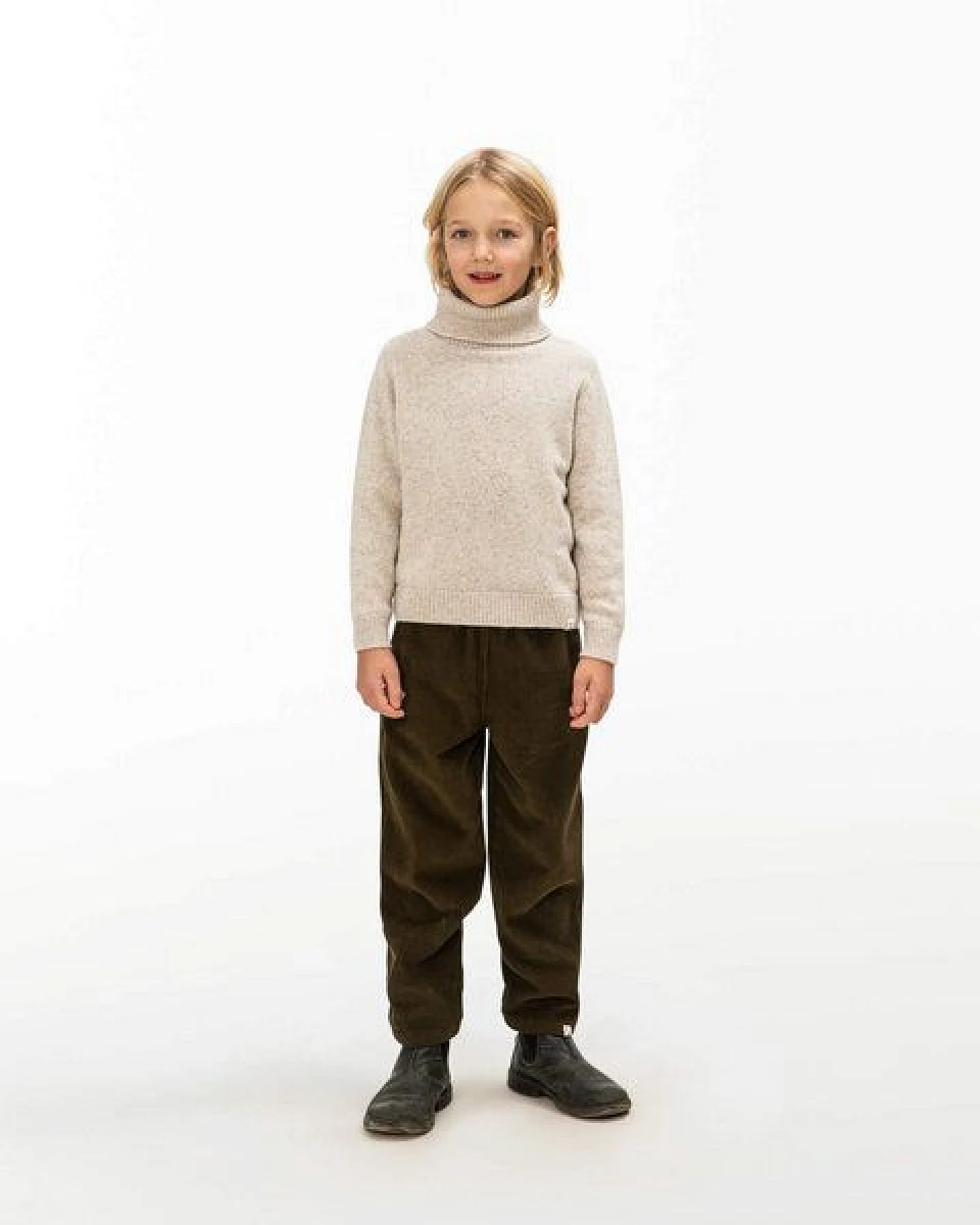 Matona Klassischer Rollkragenpullover für Kinder aus recycelter Wolle / Turtleneck Sweater – Ansicht 2