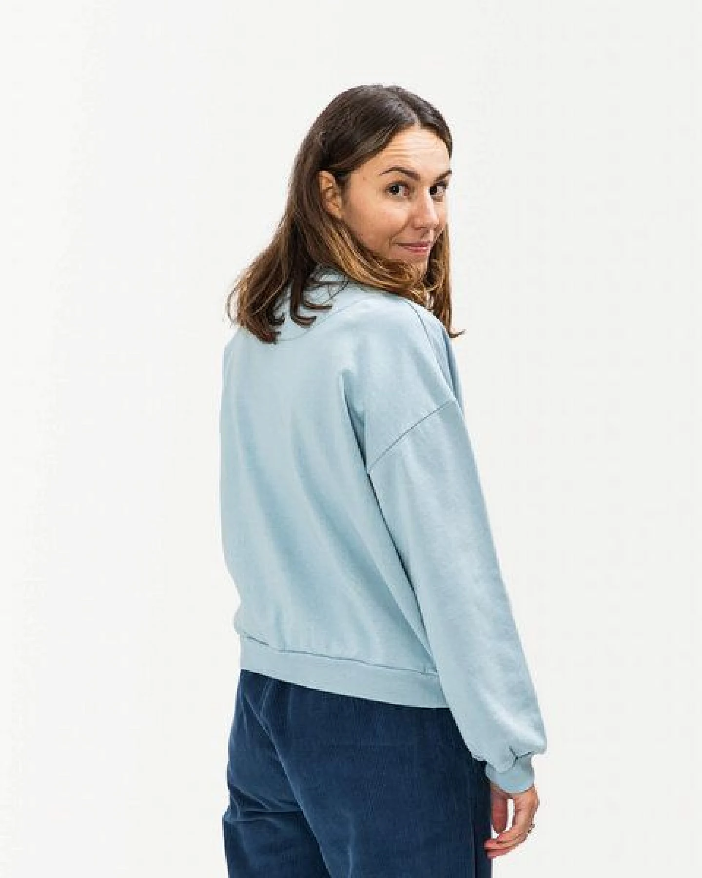 Matona Zeitloses Sweatshirt für Frauen aus Bio-Baumwolle / Light Sweatshirt – Ansicht 2
