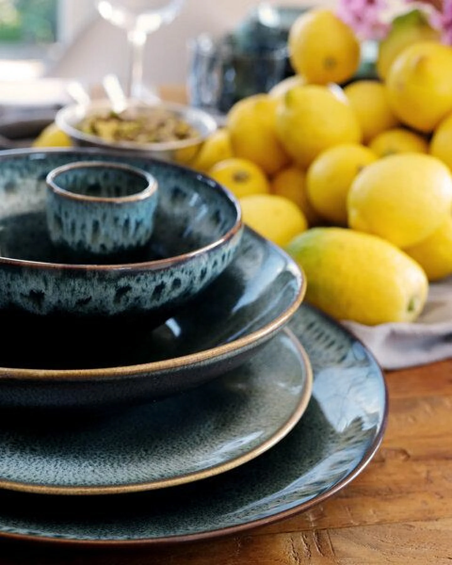 Izanami Tableware Handgemachter Grosser Teller 4er Set (⌀ 27 cm) aus Steinzeug - Krumme Lanke – Ansicht 3