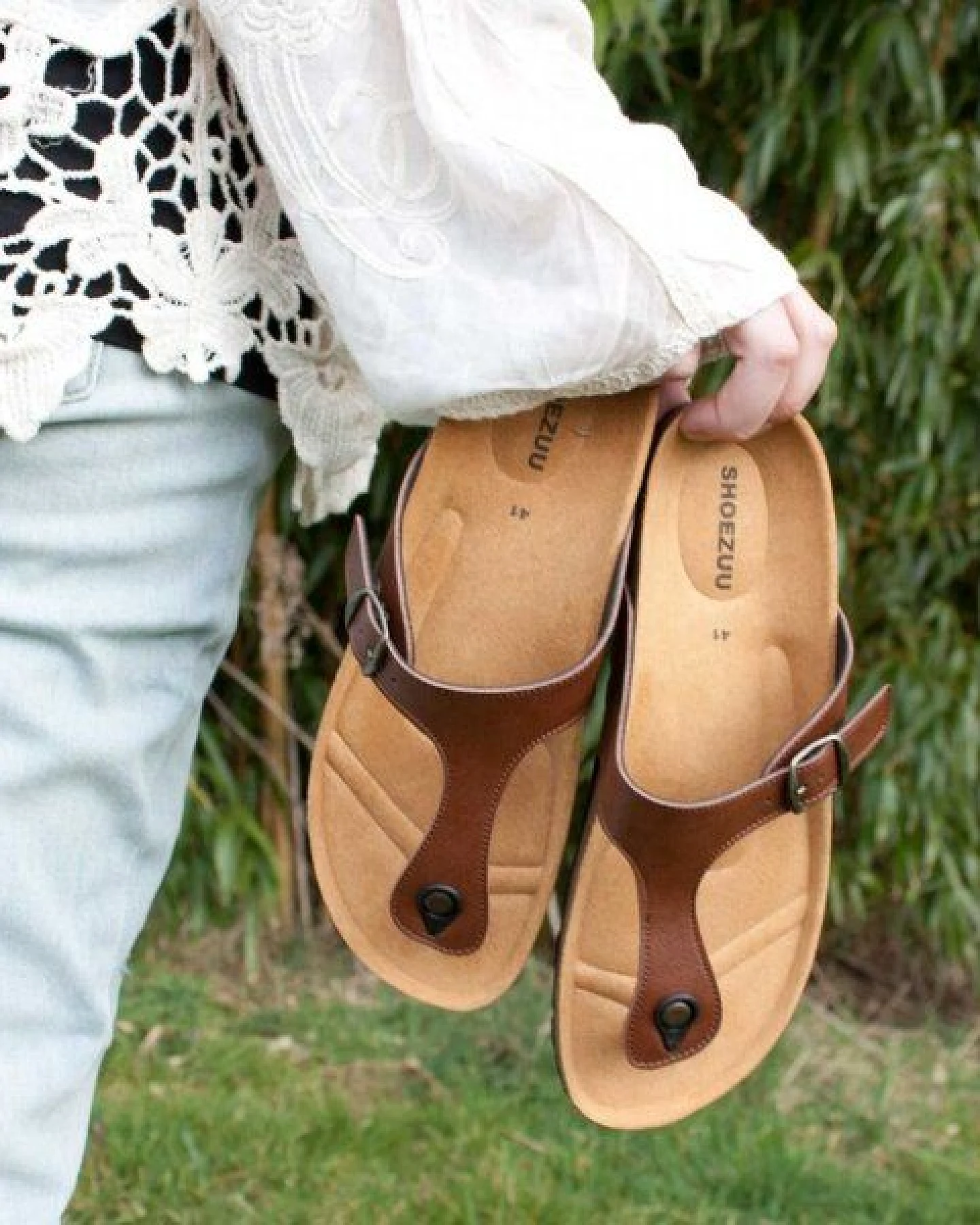 Shoezuu Vegan Vegane Zehentrenner Fußbett Sandalen aus Kork und Mikrofasern – Ansicht 3