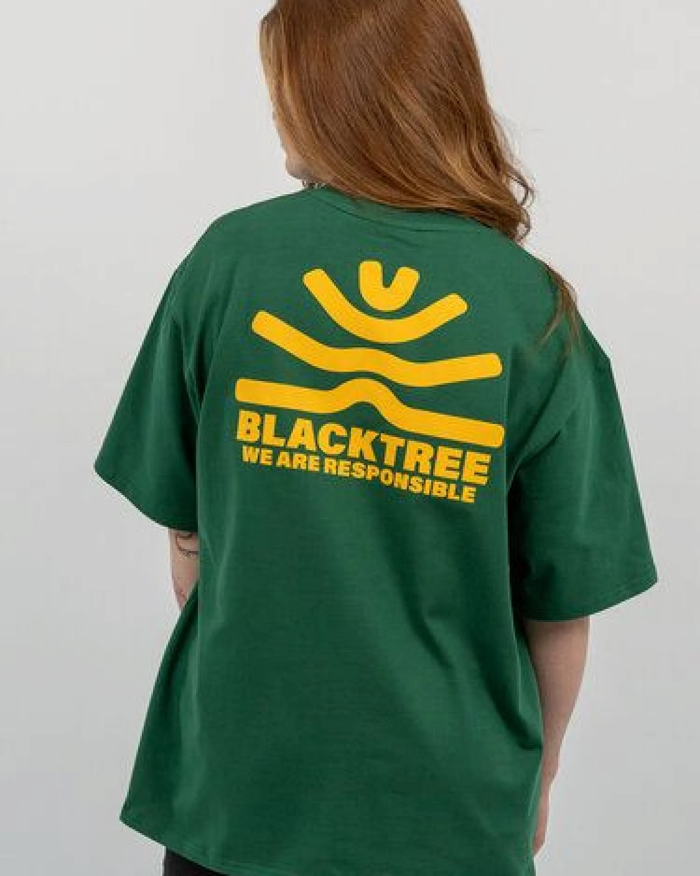 Black Tree Unisex T-Shirt Rundhals Bio-Baumwolle Premium Qualität Fair Trade – Ansicht 3