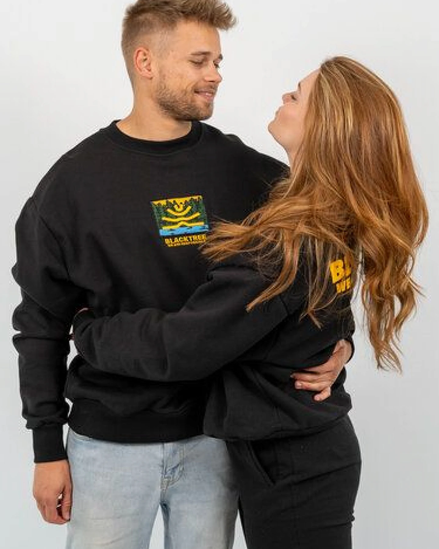 Black Tree Unisex Sweatshirt Rundhals Bio-Baumwolle Premium Qualität Fair Trade – Ansicht 4
