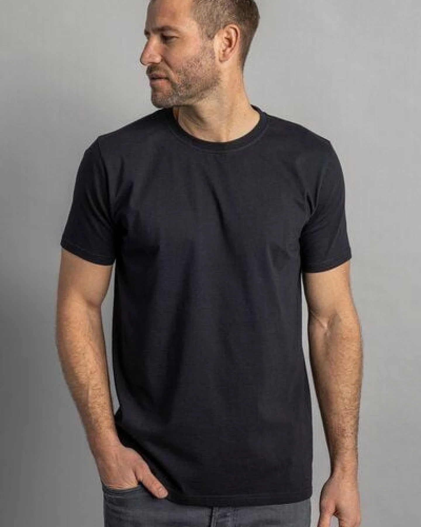 dirts Premium Blank T-Shirt SLIM – Ansicht 4