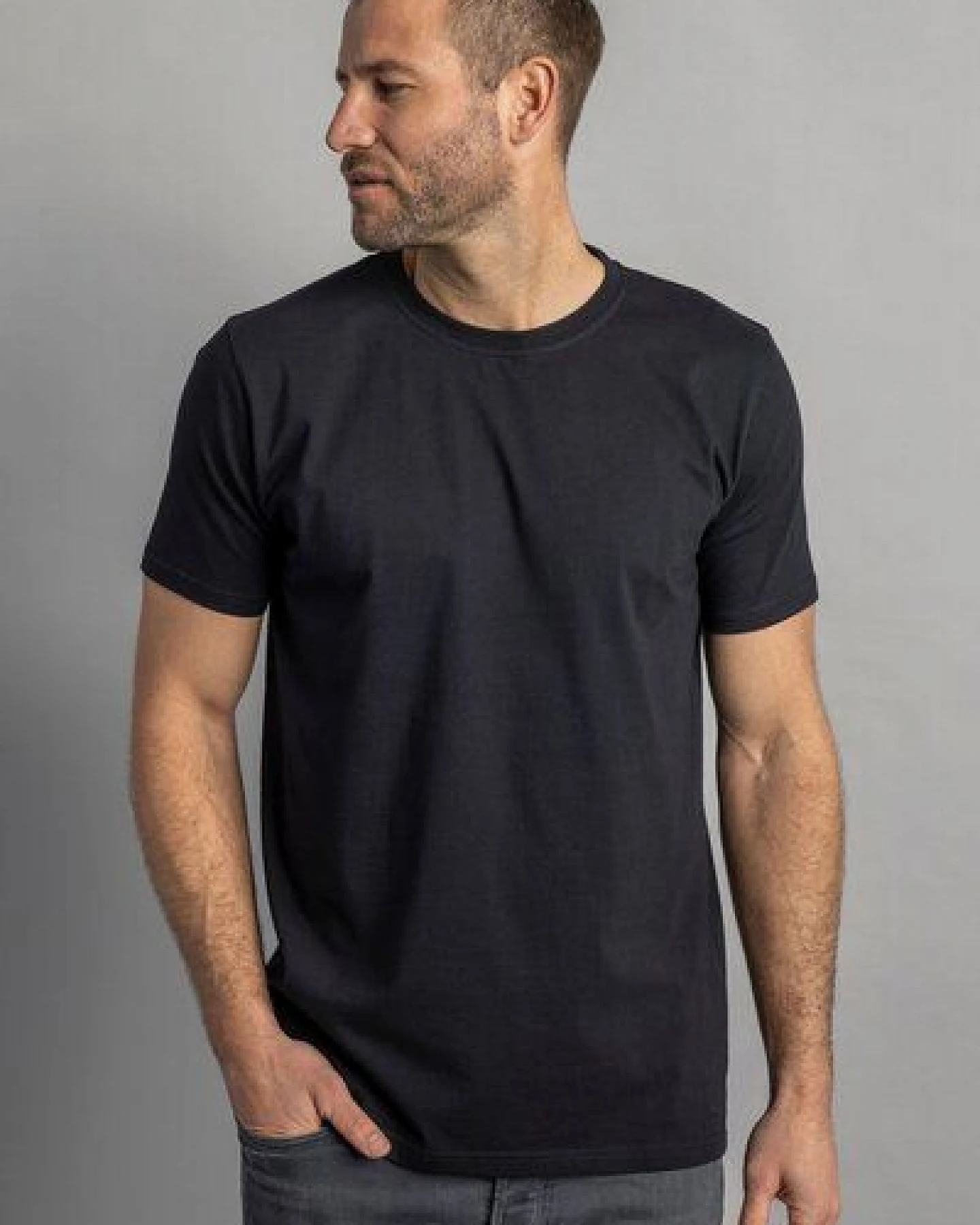 dirts Premium Blank T-Shirt SLIM – Ansicht 4