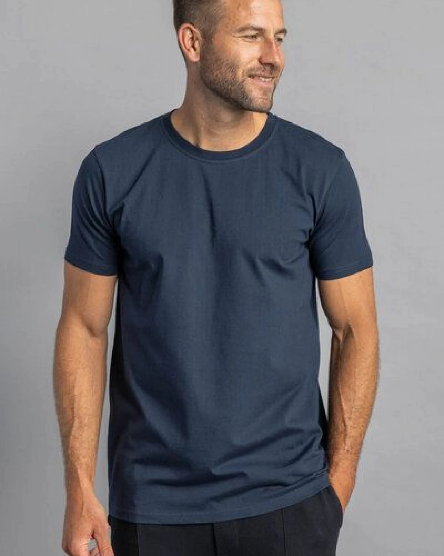 dirts Premium Blank T-Shirt SLIM – Ansicht 3