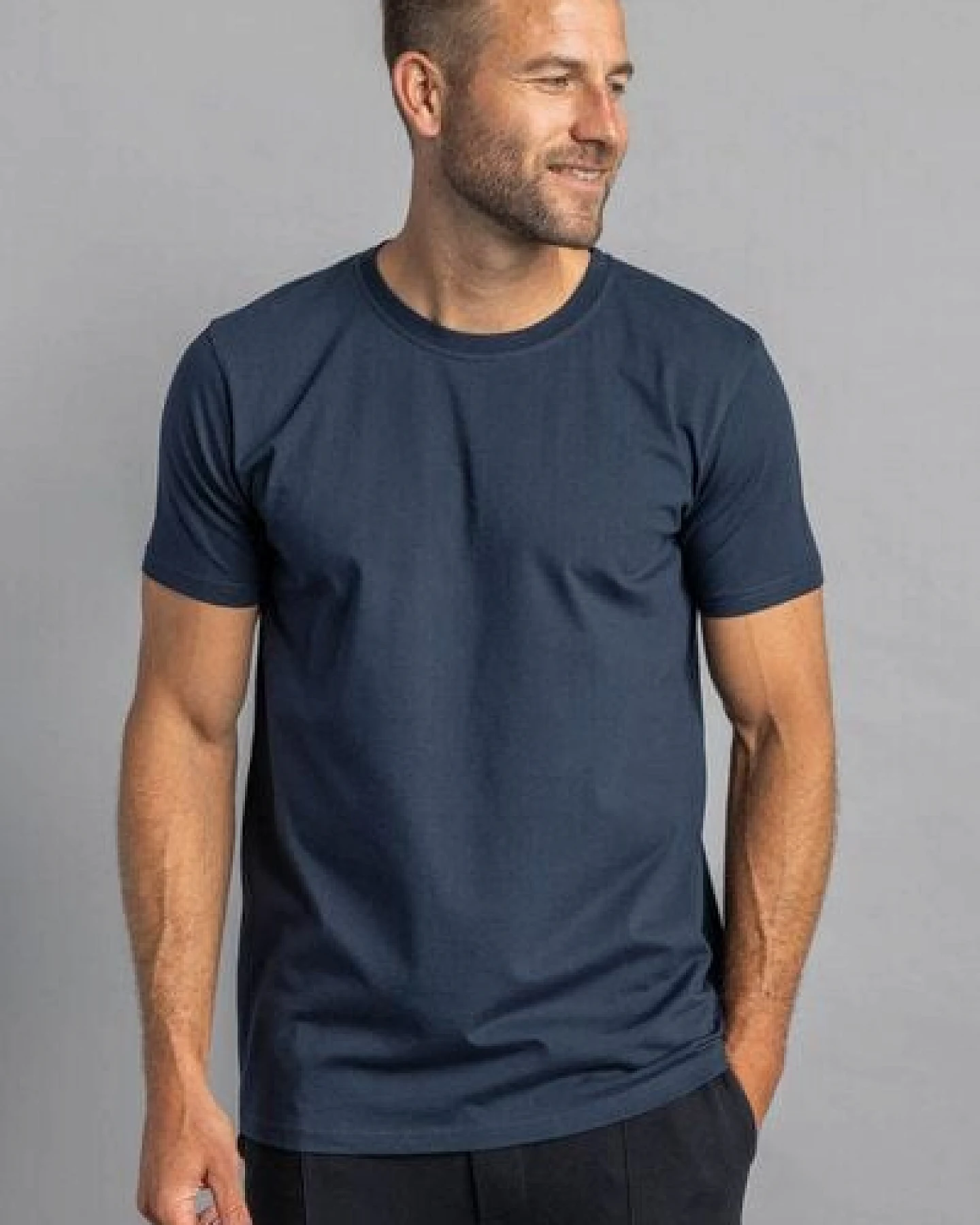 dirts Premium Blank T-Shirt SLIM – Ansicht 3