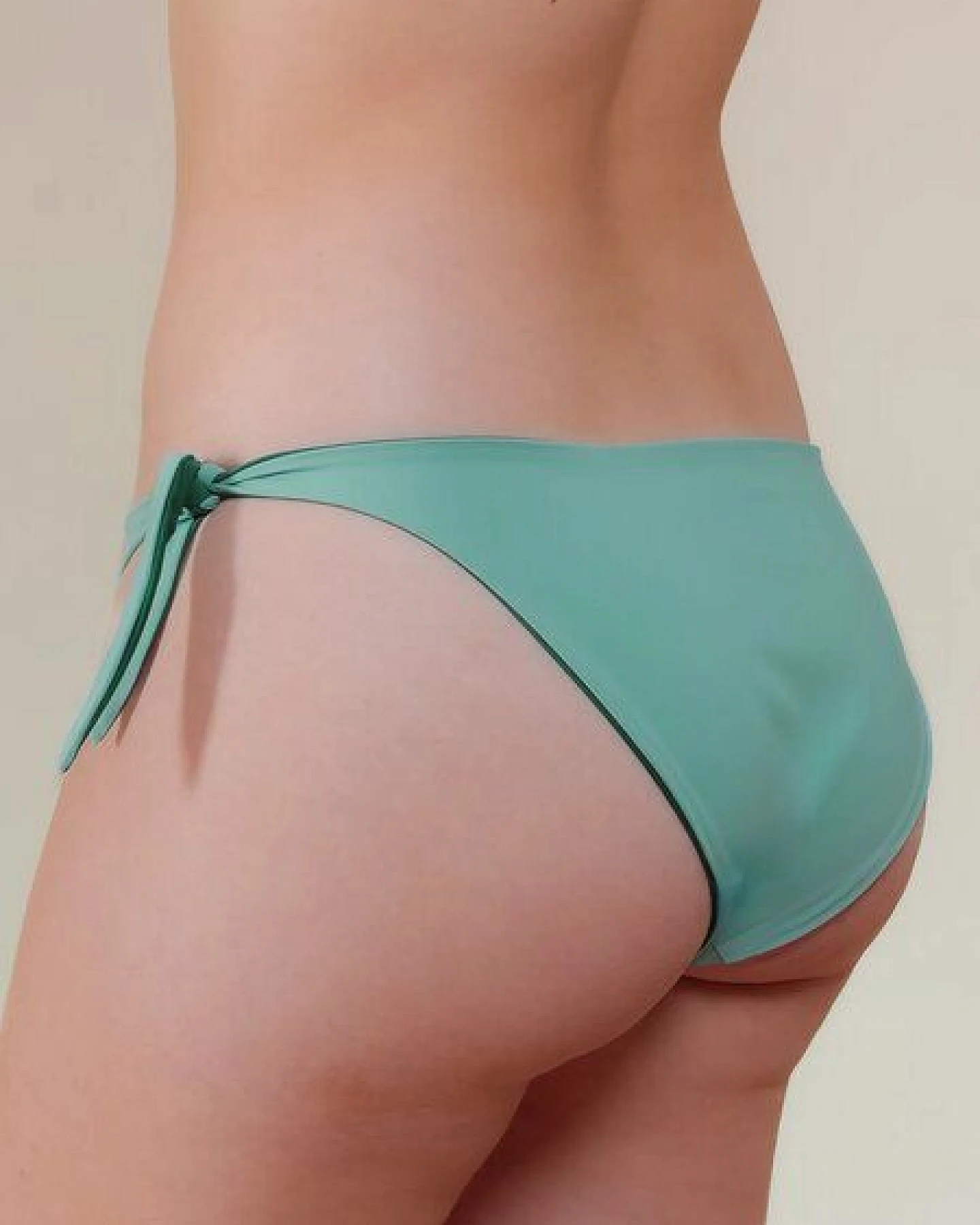 nice to meet me Sun Shorts. Wendbares Bikiniunterteil zum Binden – Ansicht 4