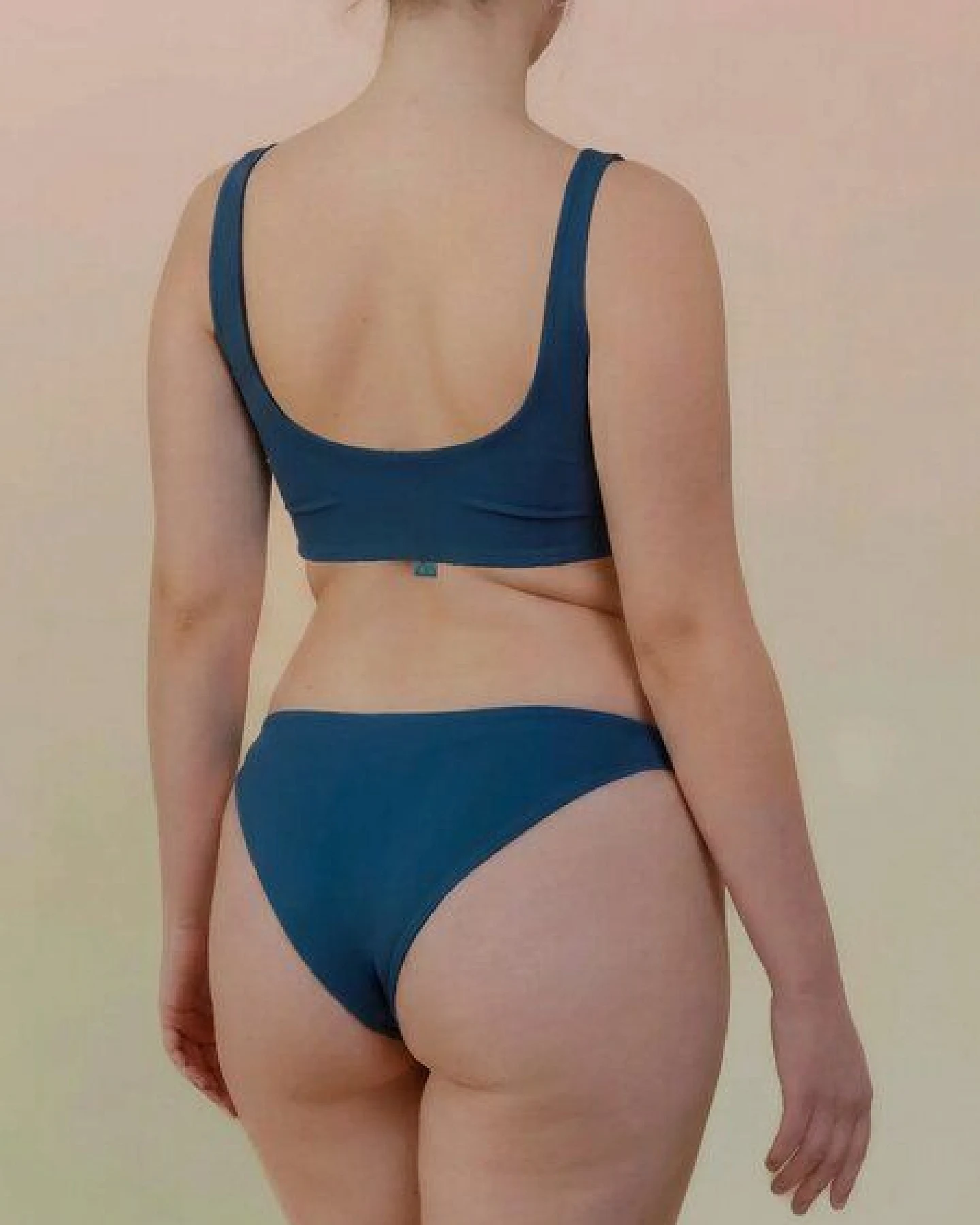 nice to meet me Sun Shorts. Wendbares Bikiniunterteil zum Binden – Ansicht 2