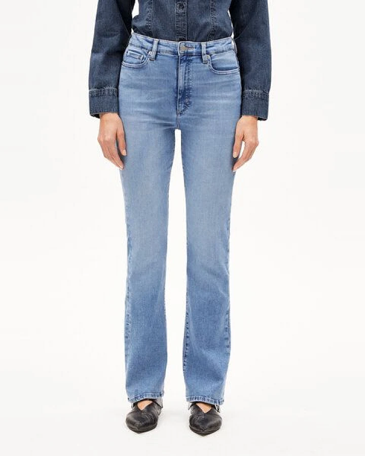 ARMEDANGELS LINNAA Damen Bootcut Jeans Bio-Baumwoll Mix X-Stretch