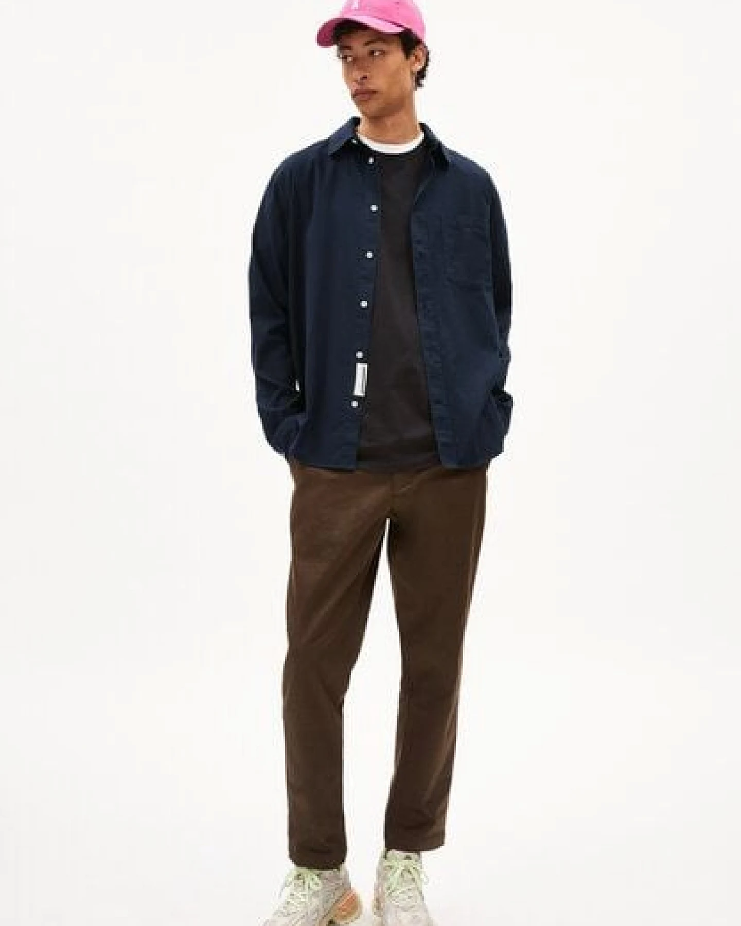 ARMEDANGELS DAANIL - Herren Hemd Relaxed Fit aus Bio-Baumwolle – Ansicht 4