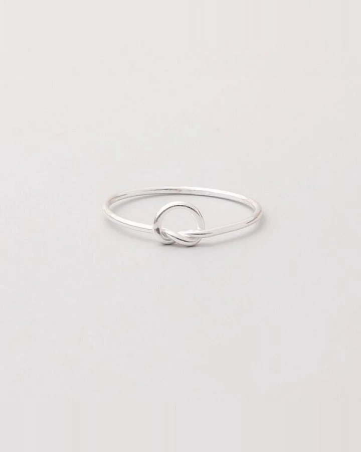 fejn jewelry Ring 'knot ring' mit zartem Knoten