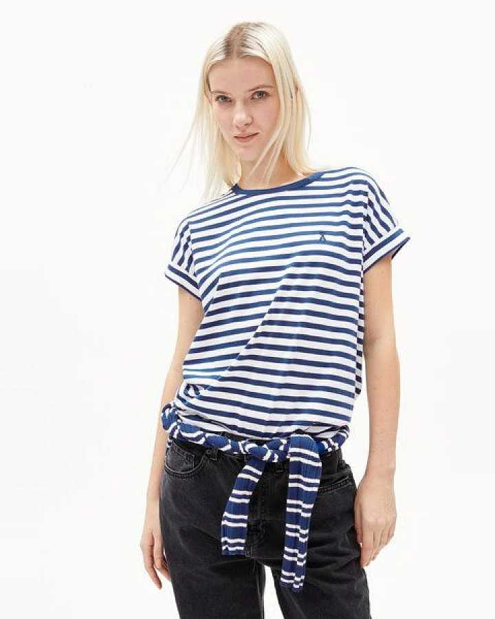 White-Lapis Blue