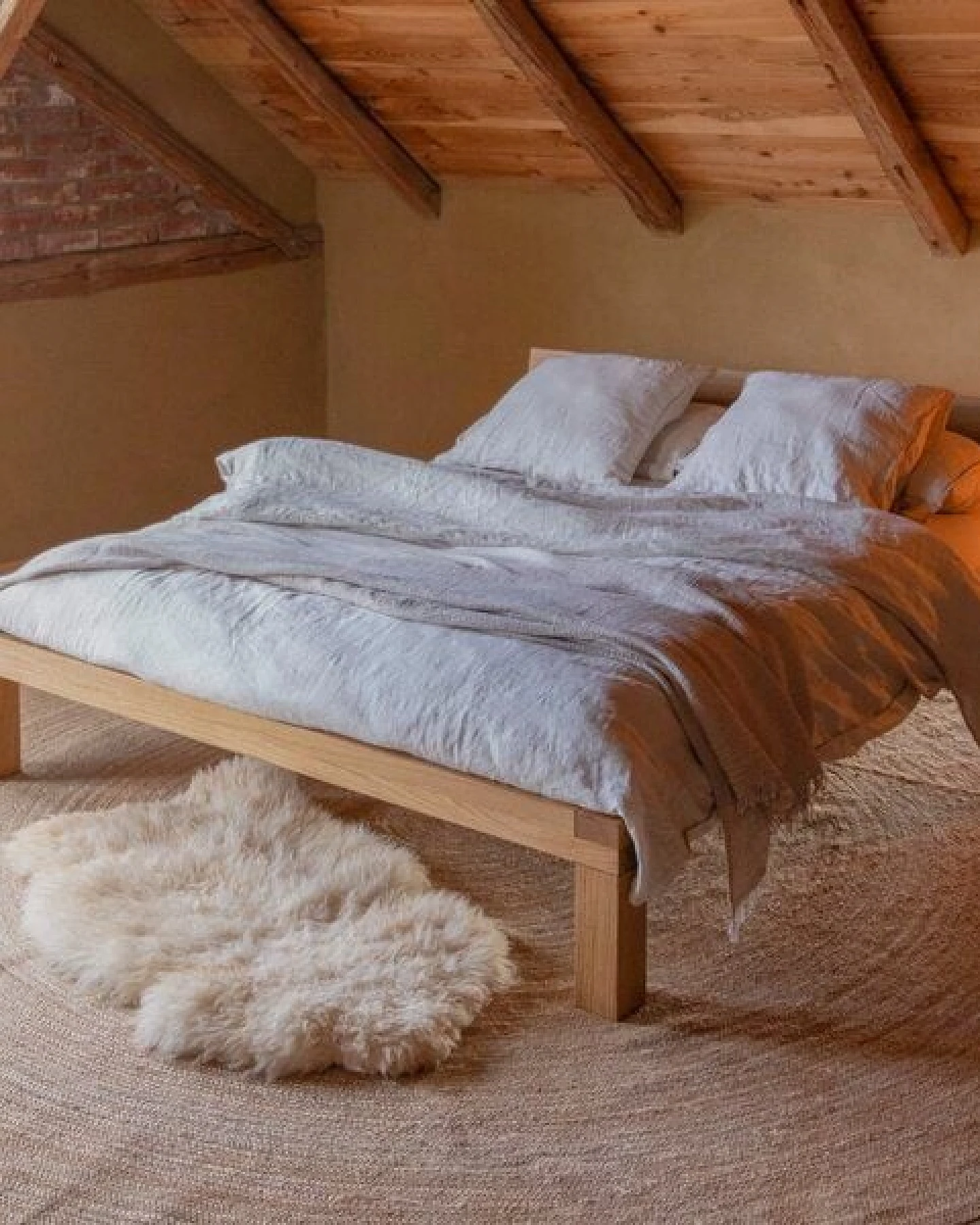 YAK holzraum Bett YARON aus Eiche Massivholz – Ansicht 4