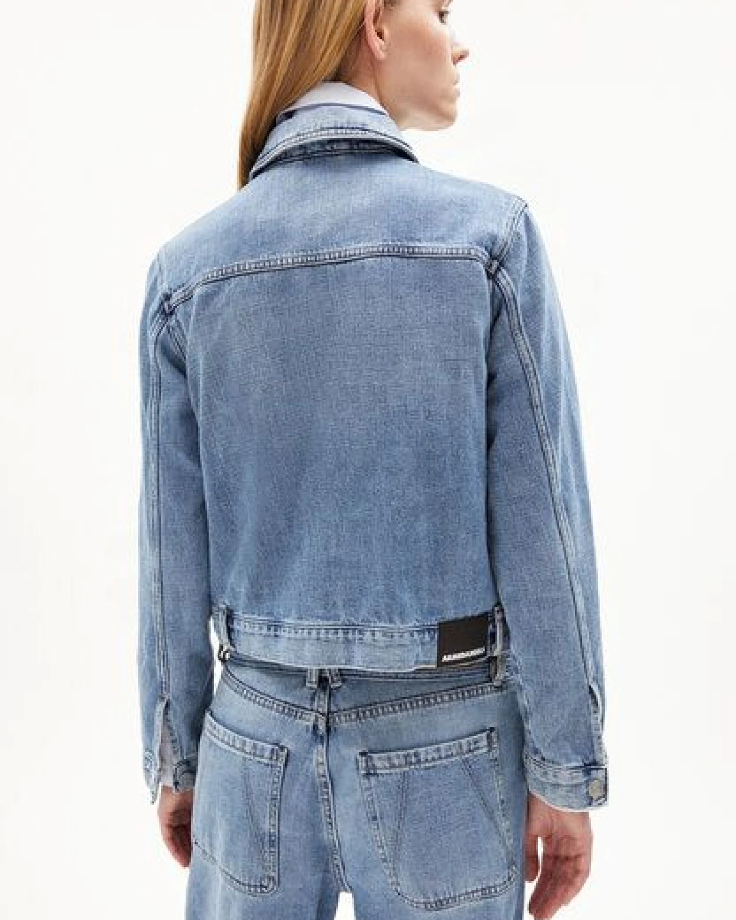 ARMEDANGELS BLUSONAA - Damen Jeansjacke Oversized Fit aus Bio-Baumwolle Mix – Ansicht 2