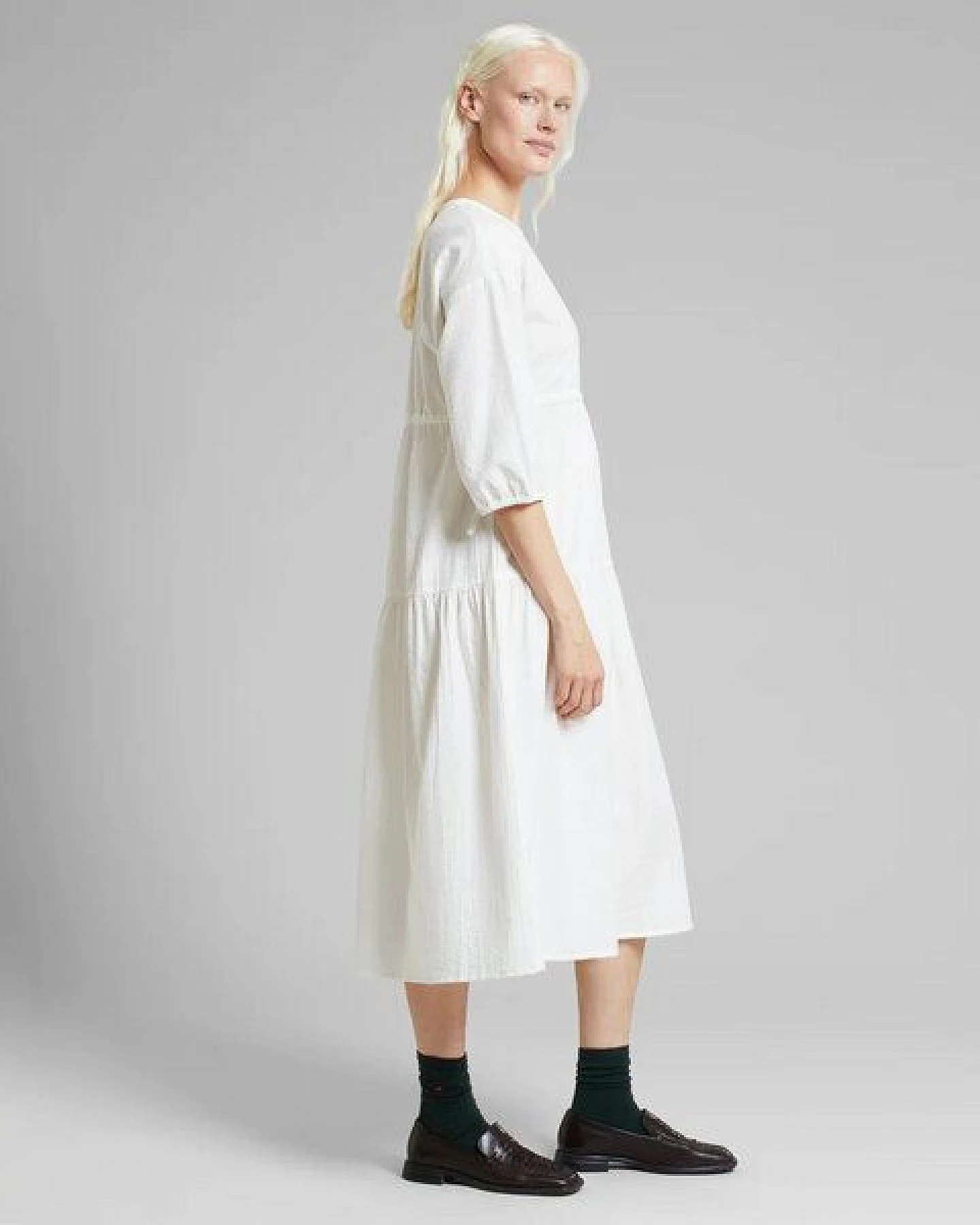 DEDICATED Kleid Fejan Seersucker- Off White – Ansicht 2