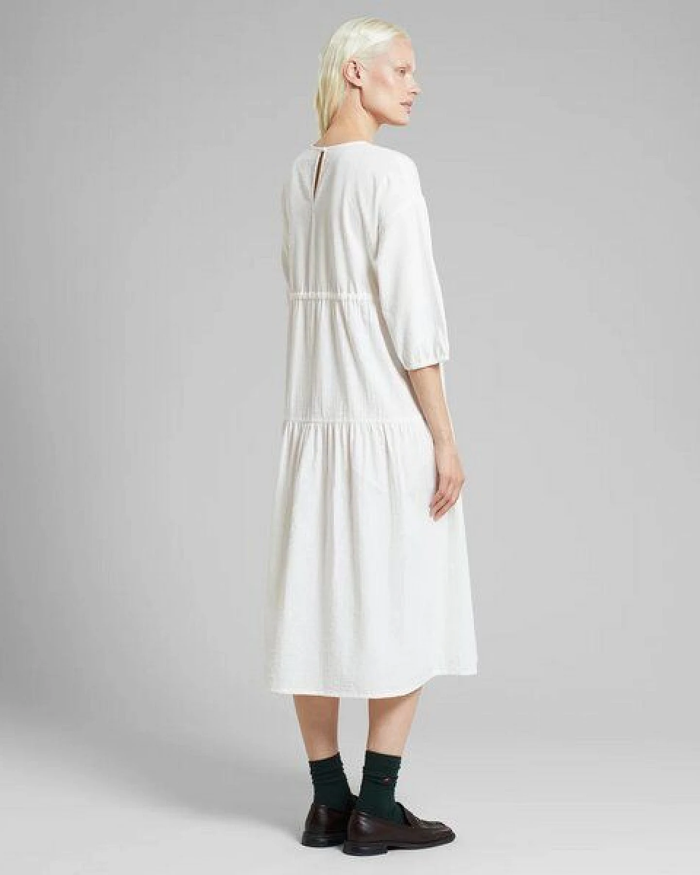 DEDICATED Kleid Fejan Seersucker- Off White – Ansicht 3