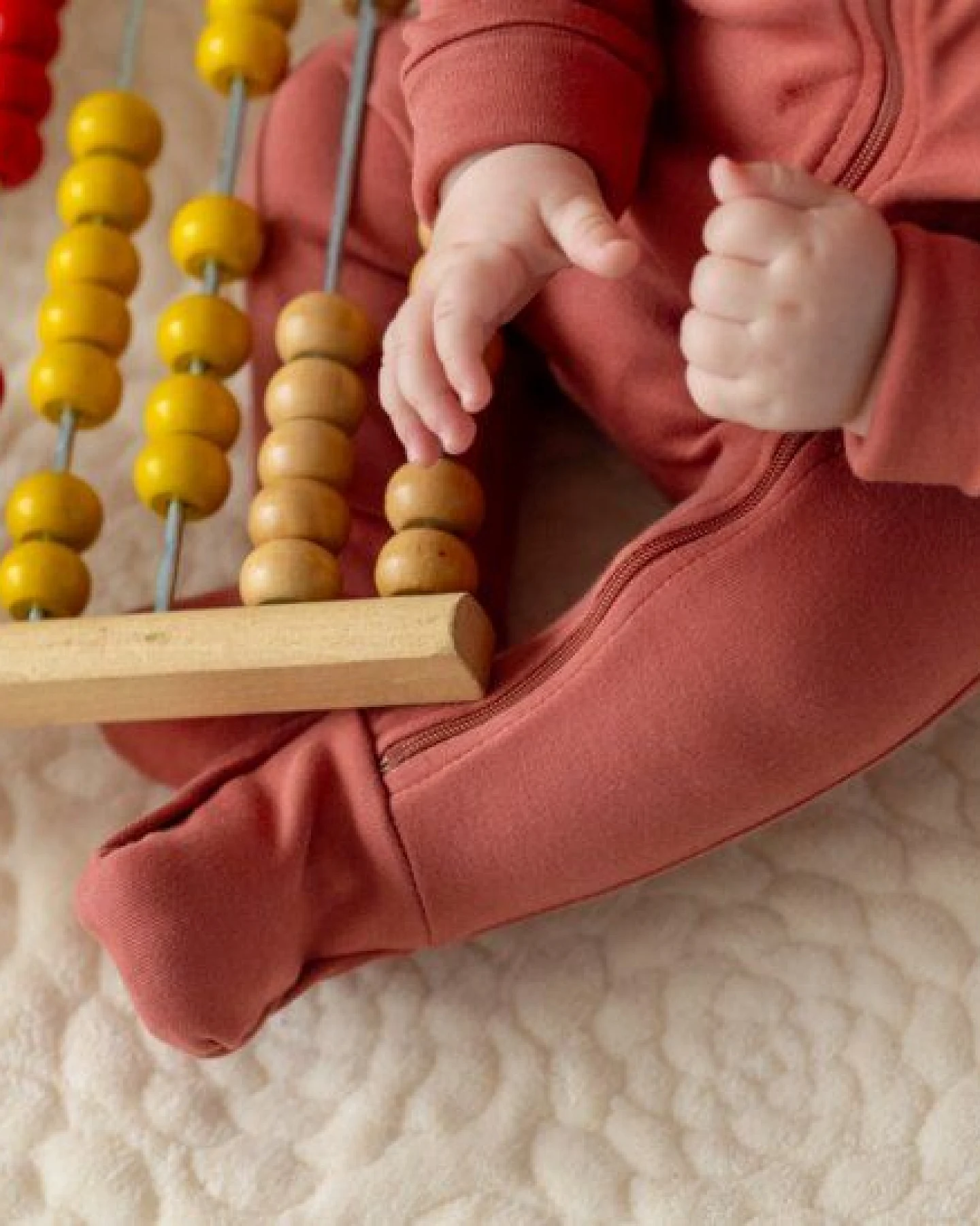 Elsara Mitwachsender Babystrampler Bio-Baumwolle 100% GOTS – Ansicht 3