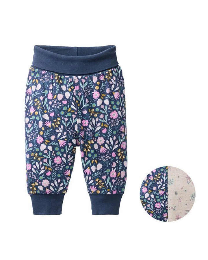 People Wear Organic Wendehose in dunkelblau bedruckt, "Herbstblüten", Bio-Baumwolle