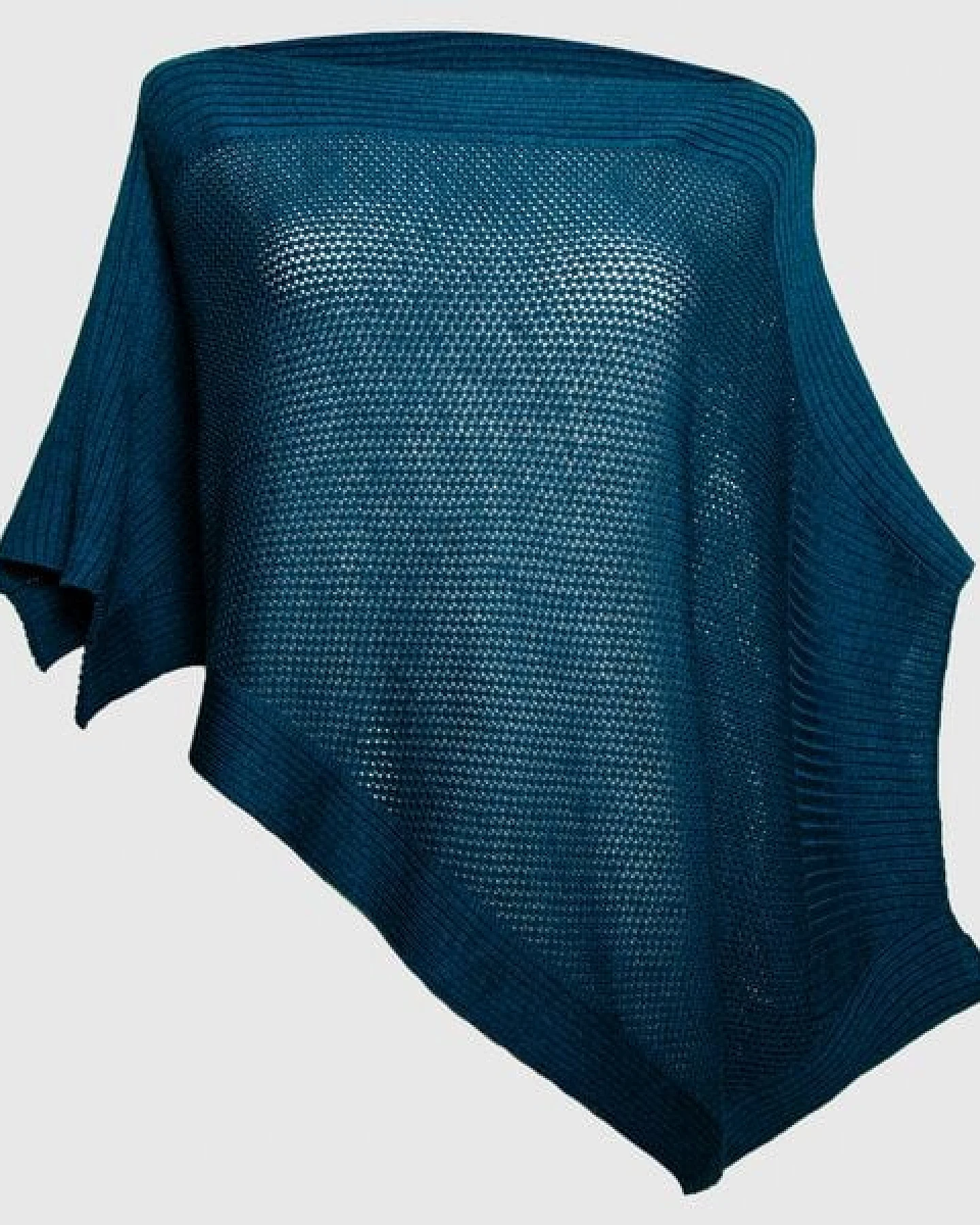 LANARTO slow fashion Poncho Cape aus mulesingfreier Merinowolle in edlen Farben – Ansicht 4