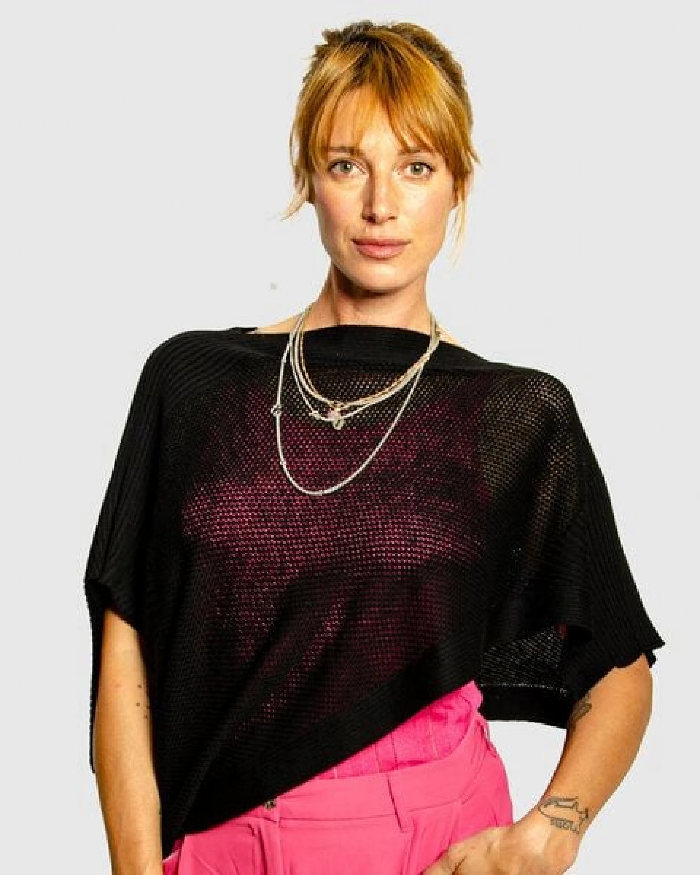 LANARTO slow fashion Poncho Cape aus mulesingfreier Merinowolle in edlen Farben – Ansicht 3
