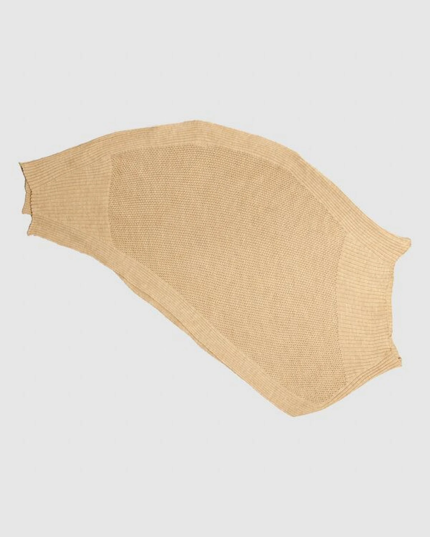 LANARTO slow fashion Poncho Cape aus mulesingfreier Merinowolle in edlen Farben – Ansicht 2