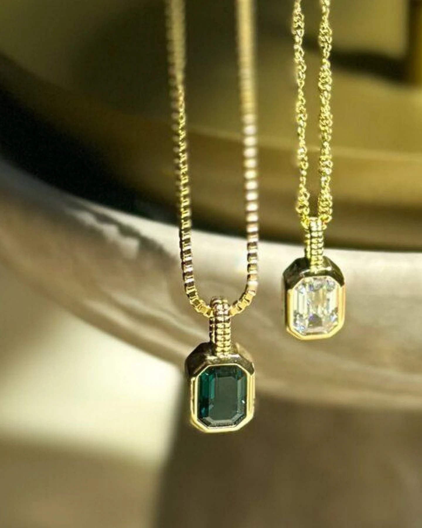 MOANINA Kette Esmeraldia • 8k Echtgold – Ansicht 2