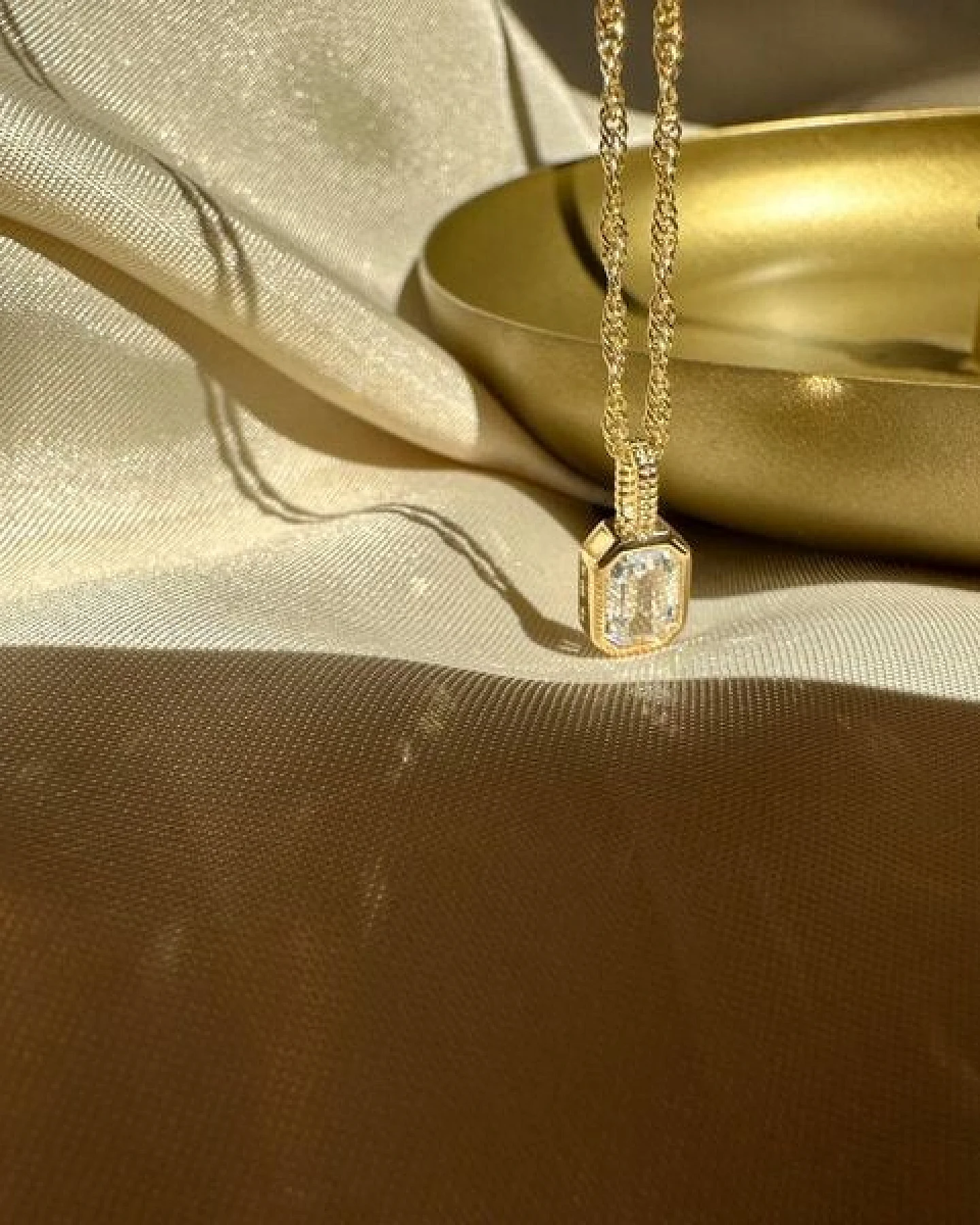 MOANINA Kette Esmeraldia • 8k Echtgold – Ansicht 4