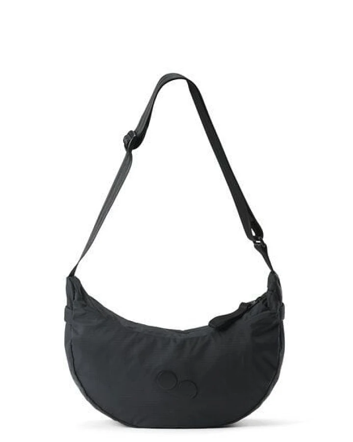 pinqponq Umhängetasche - Krumm Small - aus recyceltem Nylon