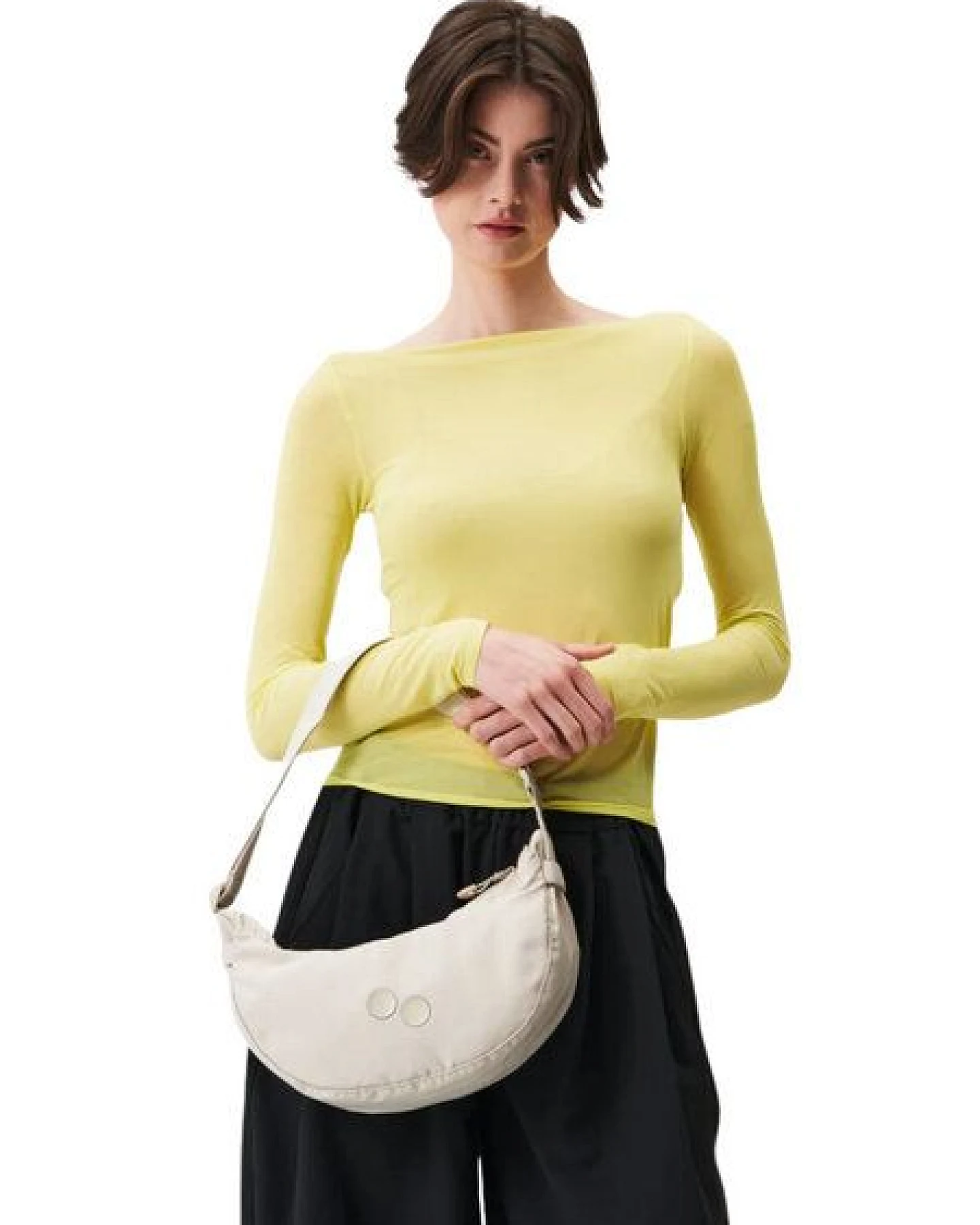 pinqponq Umhängetasche - Krumm Small - aus recyceltem Nylon – Ansicht 2