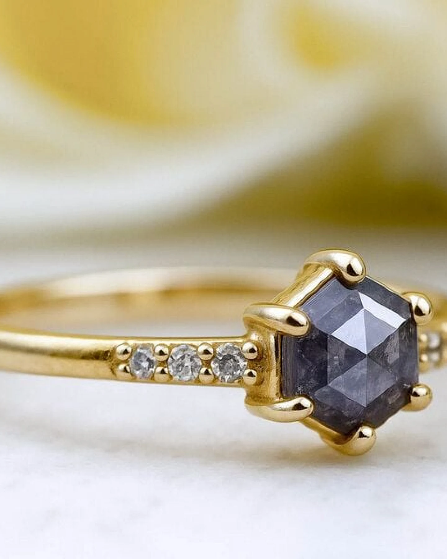 Spirit of Island Gold Ring – Ansicht 2