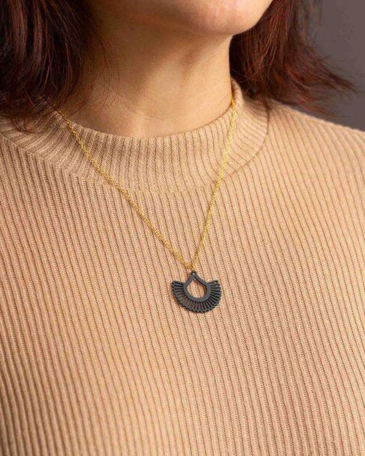 feinformart Kette mit Holzanhänger 'Boho' – Ansicht 2