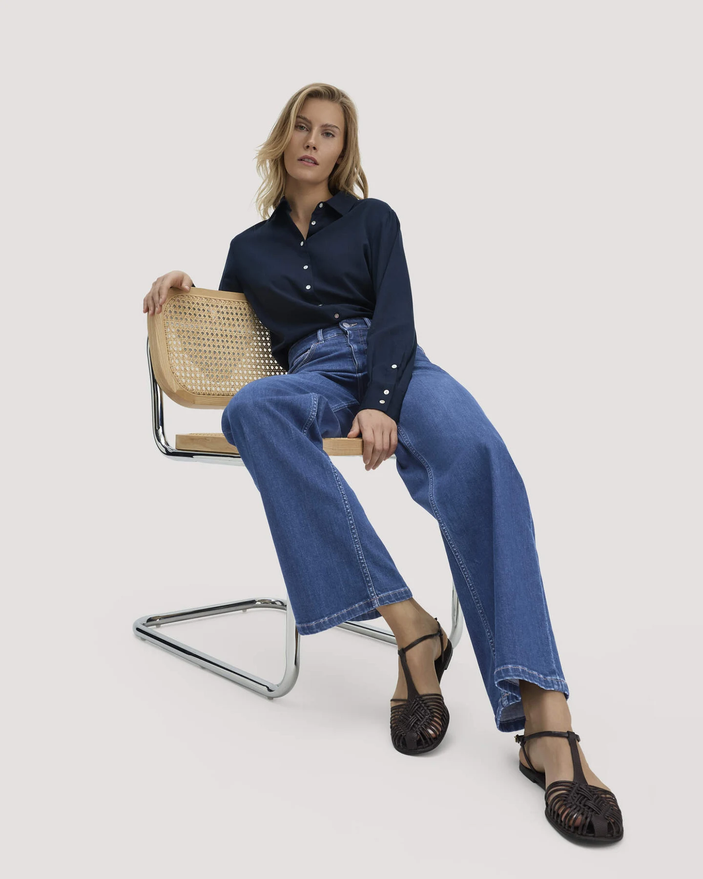 hessnatur Damen Jeans ALVA Wide Leg aus Bio-Denim - blau - Größe 32/34 – Ansicht 4