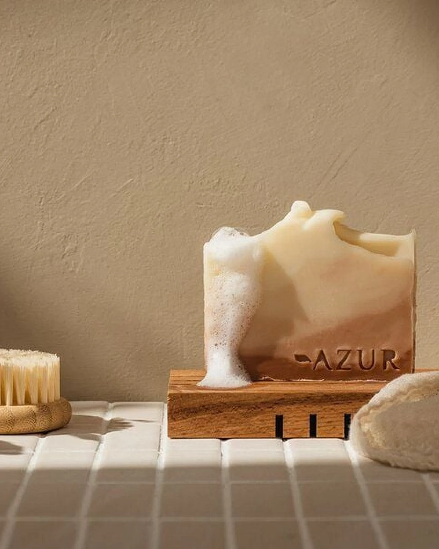 Azur Natural Bodycare Seifenschale aus Birkenholz – Ansicht 4