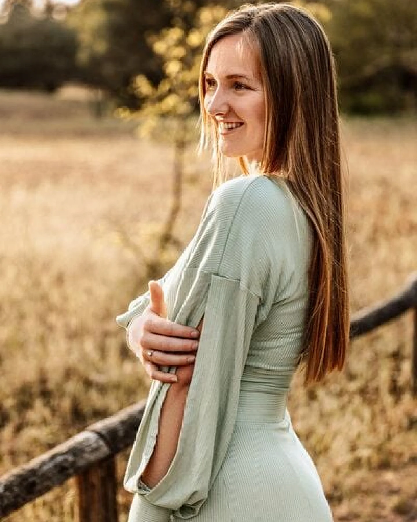 Vivien Joy Flower Pulli mit Schlitzen an den Ärmeln - Farrah – Ansicht 3