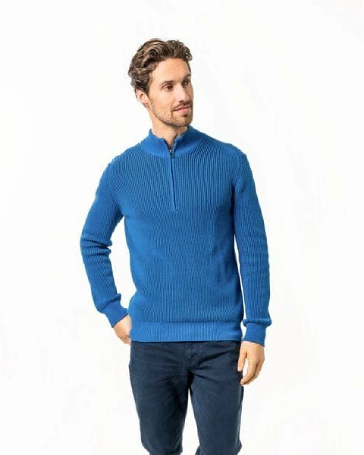 Blau