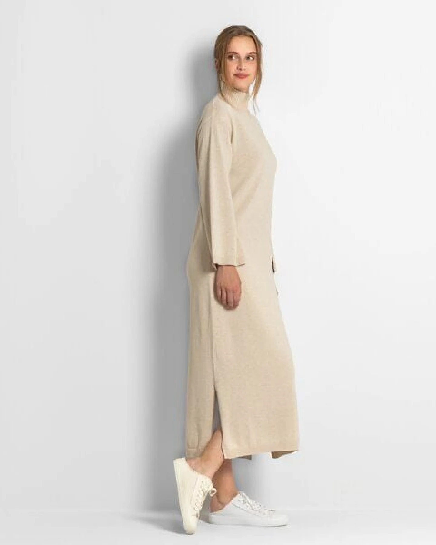 trueStory Strickkleid - EELA – Ansicht 2